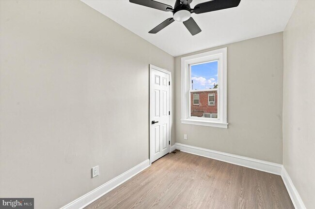 Building Photo - 5840 Crittenden St