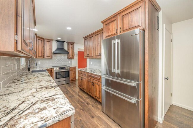 Building Photo - 411 Wagner Dr