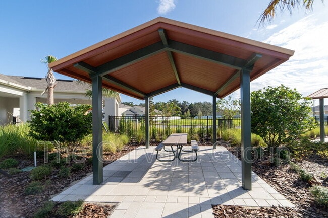 Building Photo - 1813 Walnut Crk Dr