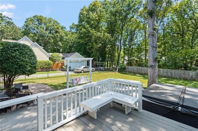 Building Photo - Beautiful Updated Home for Rent in New Irv...