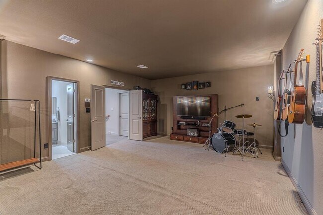 Building Photo - 119 N Bimini Twist Cir
