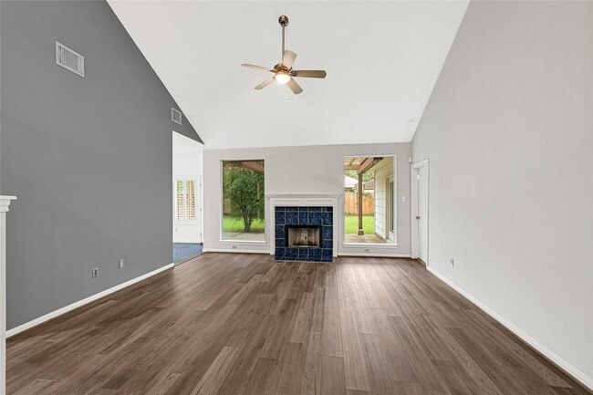 Building Photo - 7915 Wolfield Ln