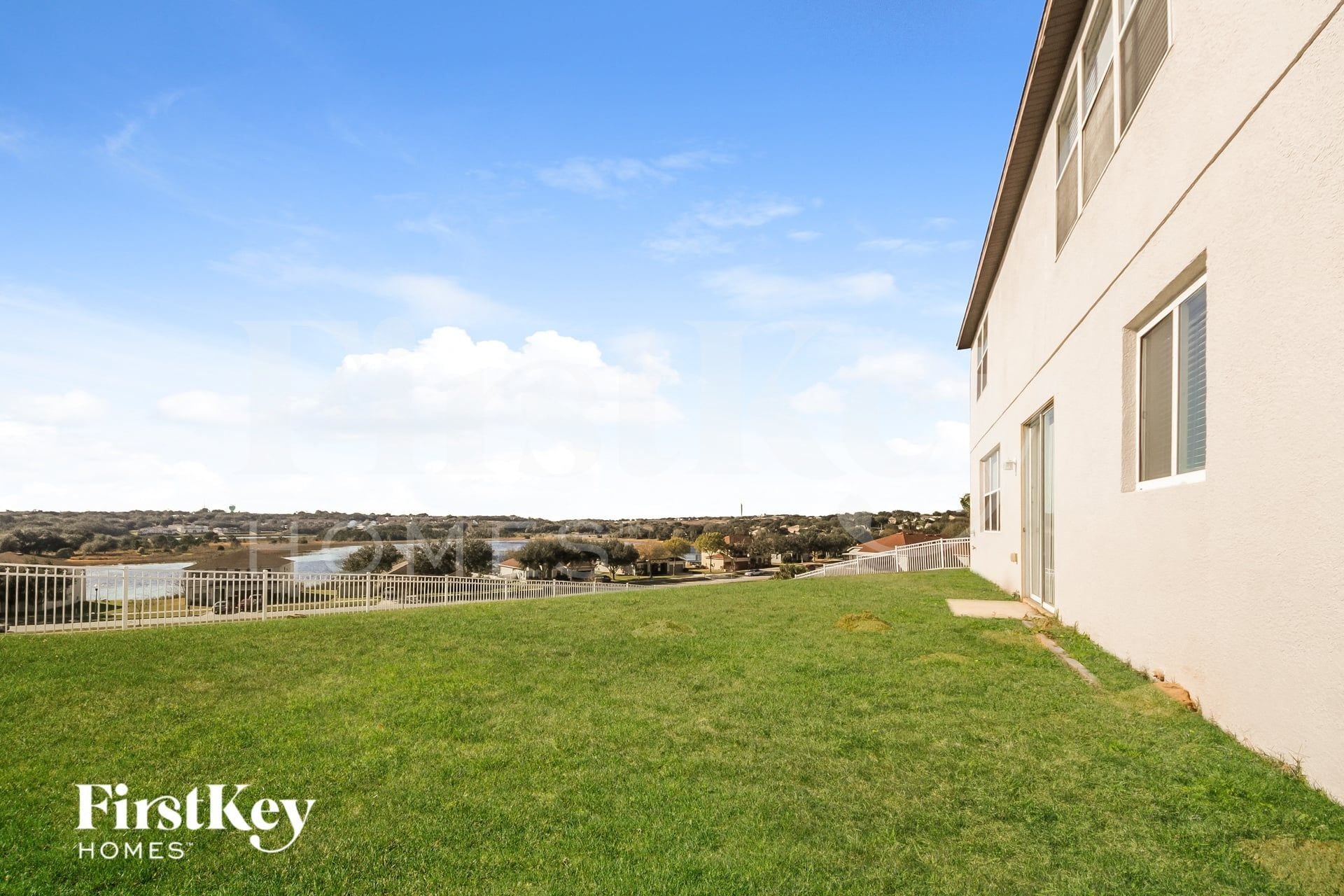 Building Photo - 796 Lakeview Pointe Dr