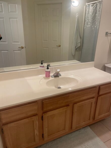 Building Photo - 1520 Ruby Cliffs Ln