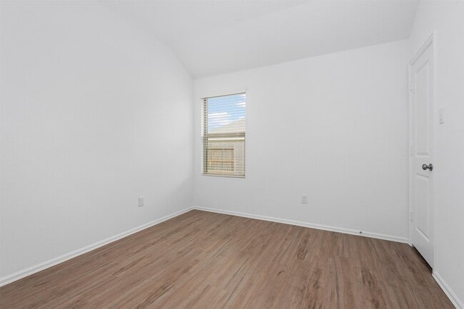 Building Photo - 6207 Russett Elm Ct