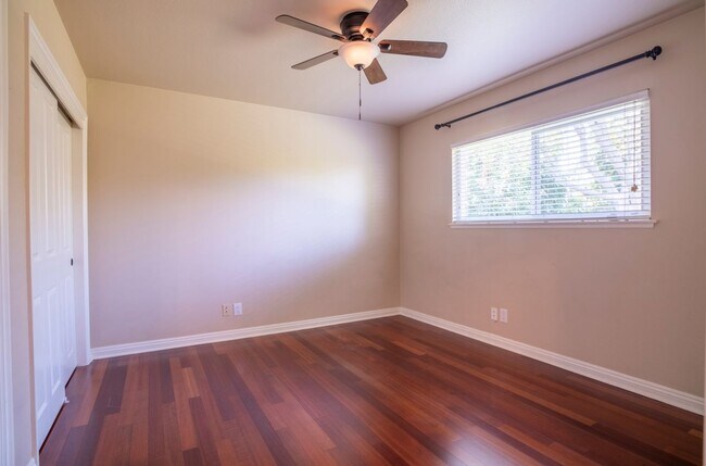 Building Photo - House for Rent in Redlands