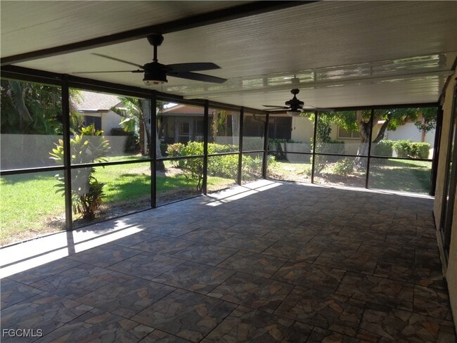 Building Photo - 6429 Royal Woods Dr