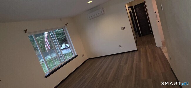 Building Photo - 34 Garden Hill Cir