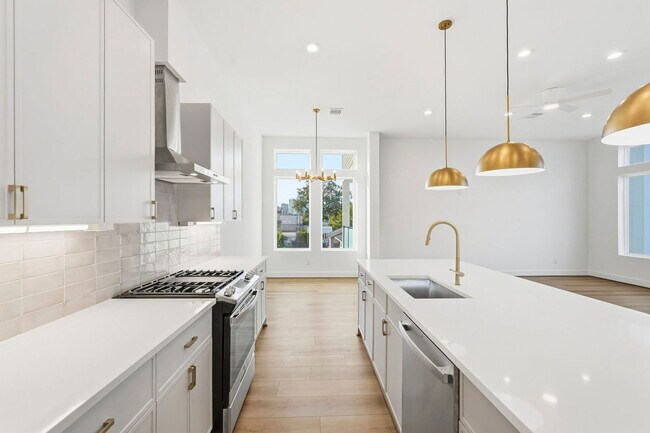 Building Photo - 3826 Wilmer St