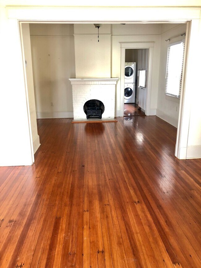 Primary Photo - 2BR/1BA - Walk to Bayou St John
