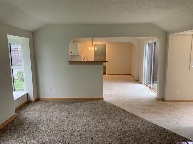 Building Photo - 3335 Coburg Rd