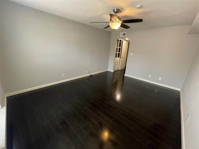 Building Photo - 6026 Birchbrook Dr