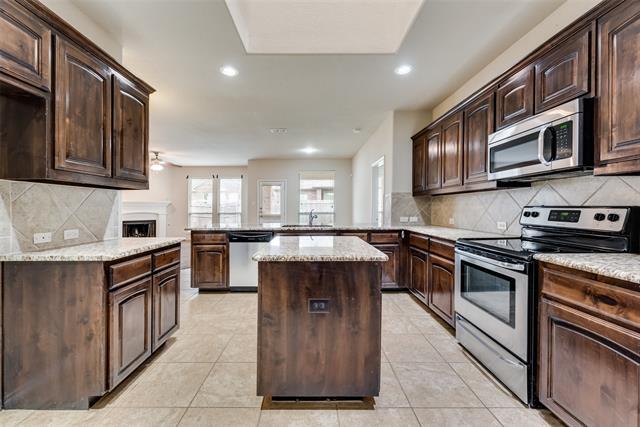 Building Photo - 2305 Laurel Forest Dr