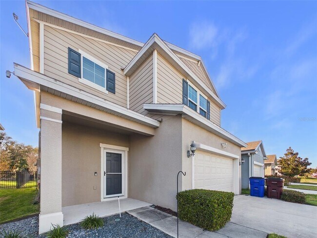 Building Photo - 5164 Chickadee St