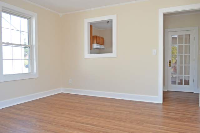 Dining Room - 901 Live Oak St