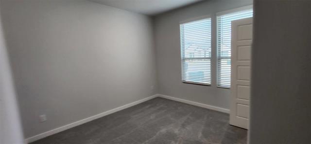 Building Photo - 519 River Rdg Dr