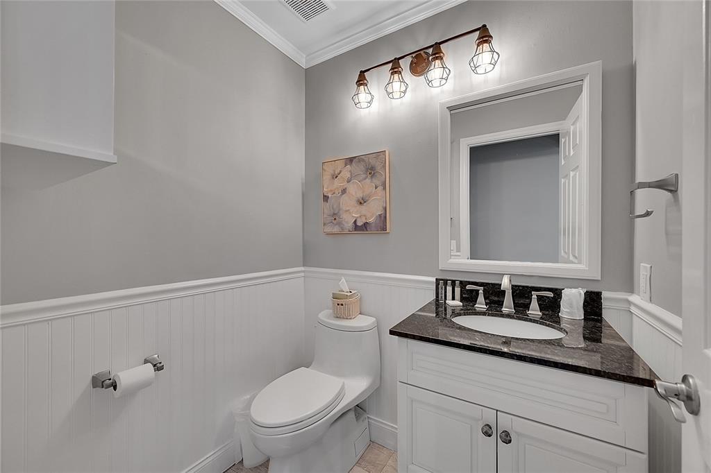 Building Photo - 9841 SW 1st St