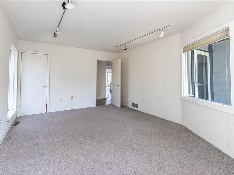 Building Photo - 7520 Spectrum Way