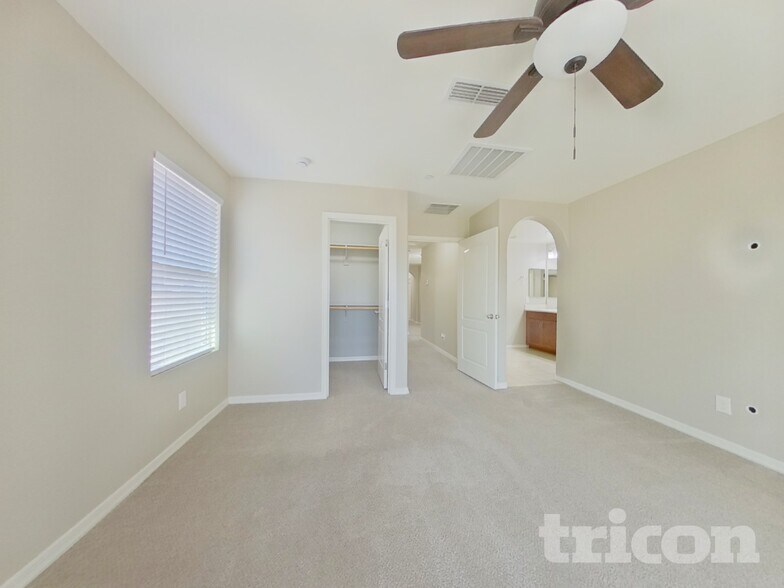 Building Photo - 12509 W Via Dona Rd