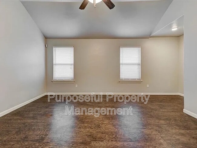 Building Photo - 4309 Edinburg Way