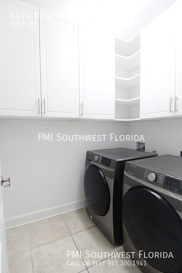 Building Photo - 8424 Nandina Dr