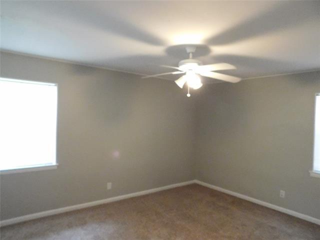 Building Photo - 1529 Longview St