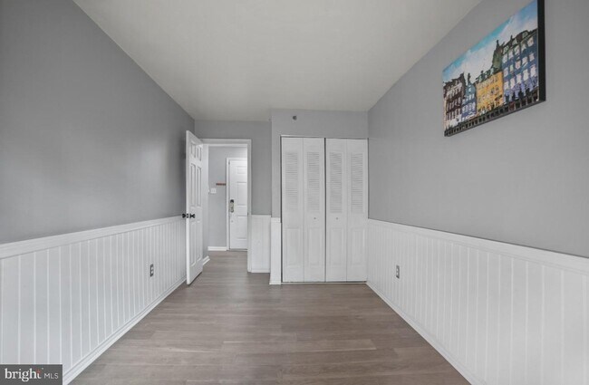 Building Photo - 4 Cedar Valley Pl