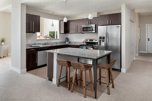 Interior Photo - LightHorse 4041