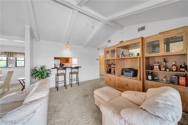 Building Photo - 1011 SE 40th St