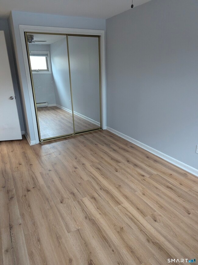 Building Photo - 165 South St