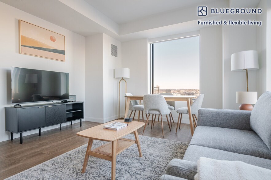 Building Photo - 151 N First St