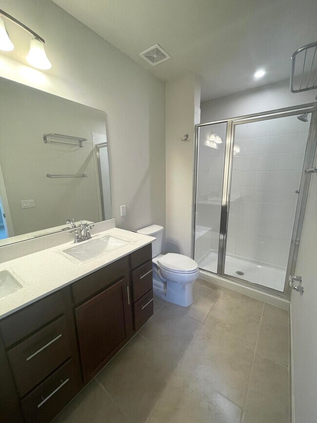 Building Photo - 3832 Lancove Way