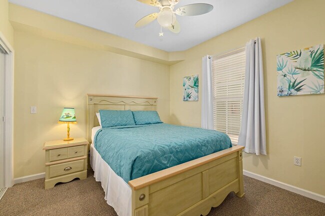 Building Photo - 265 Atlantis Cir