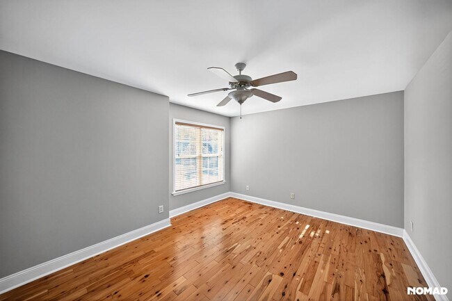 Building Photo - 405 Foxbridge Ct