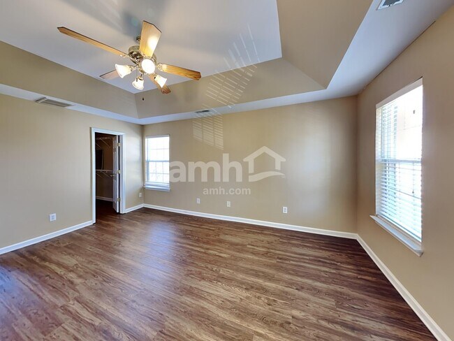 Building Photo - 1804 Lowell Ct