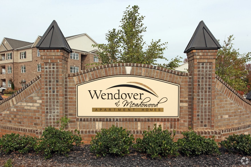 Wendover At Meadowood 4103 Cox Pl Greensboro NC 27409 Apartment Finder