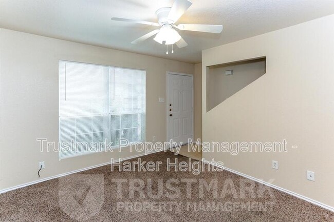 Building Photo - 4501 Mattie Dr