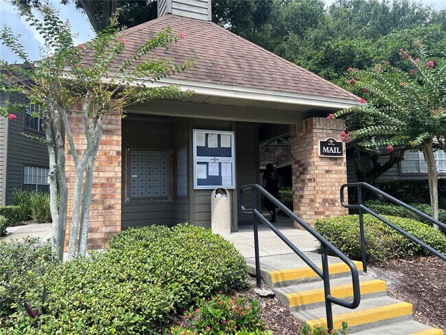Building Photo - 2500 Winding Creek Blvd