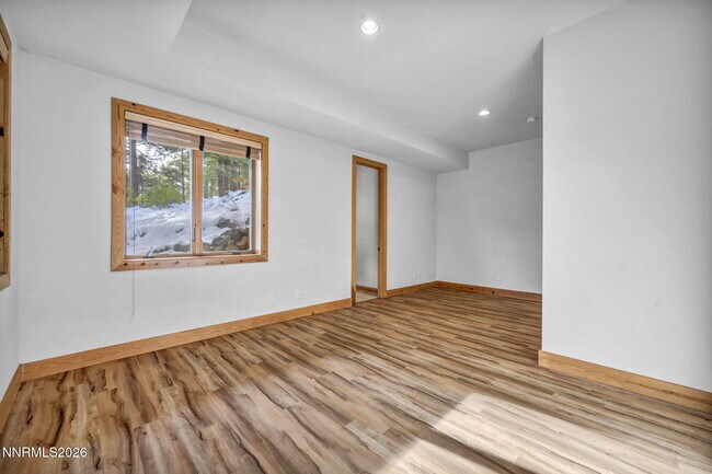 Building Photo - 54 Bennington Ct