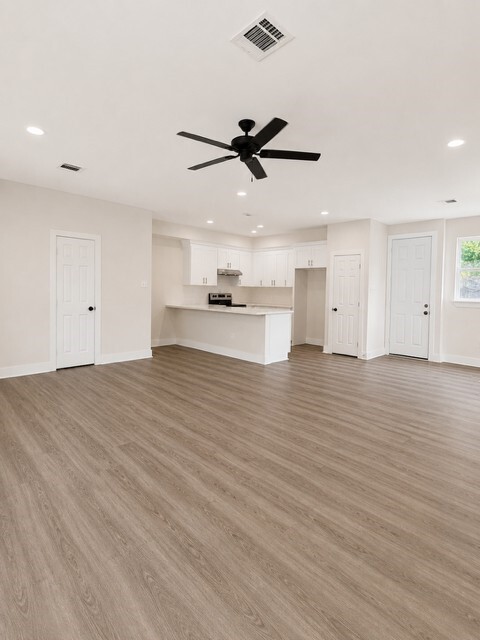 Building Photo - 11514 Courtshire Dr