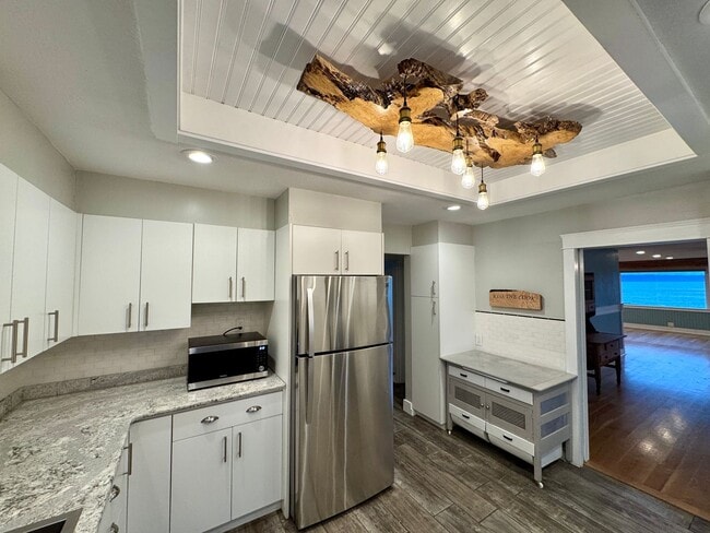 Building Photo - So close to the water you can hear the ferry announcements....oh and the sunrise is spectacular