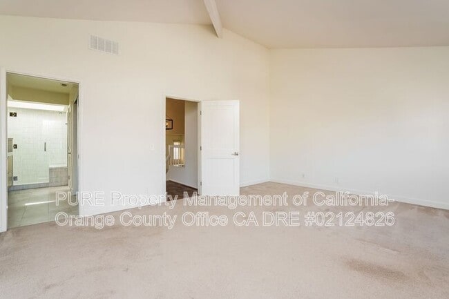 Building Photo - 3221 Francois Dr