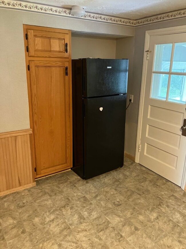 Building Photo - Cozy Camillus Cape