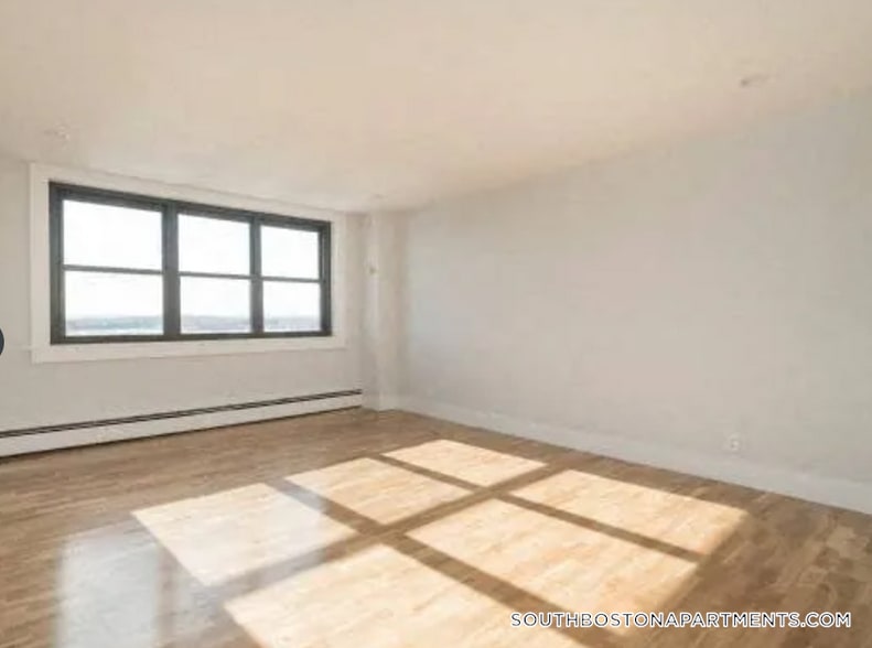 Building Photo - 1410 Columbia Rd