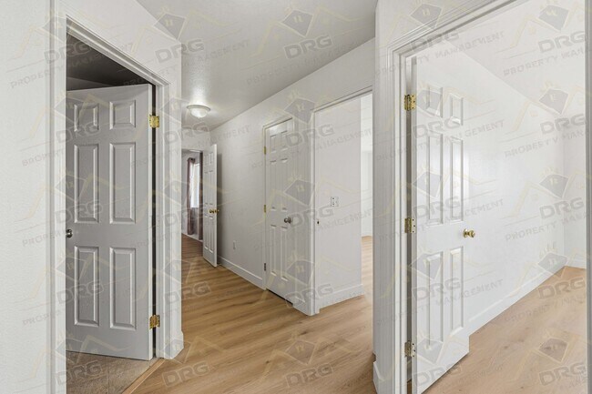 Building Photo - 9166 Jalisco Way