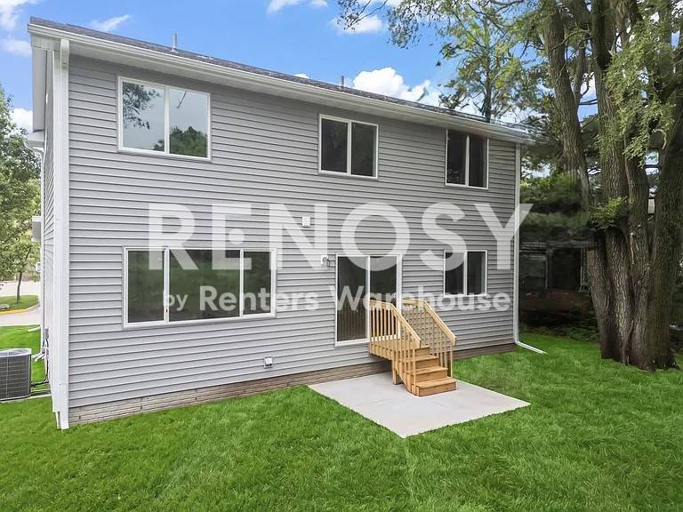 Building Photo - 3503 Coy St