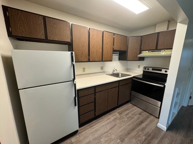 Building Photo - 429