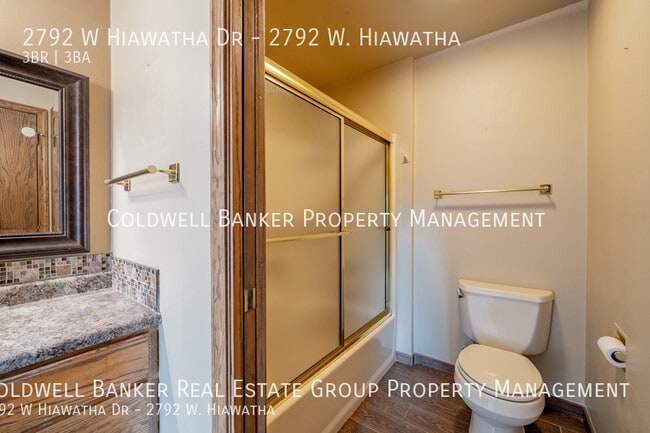 Building Photo - 2792 W Hiawatha Dr