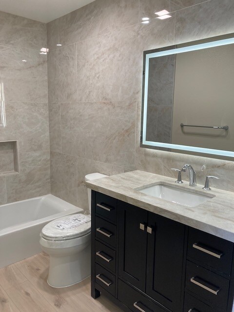 Building Photo - 2367 Archwood Ln