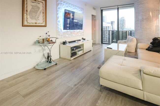 Building Photo - 55 SW 9th St